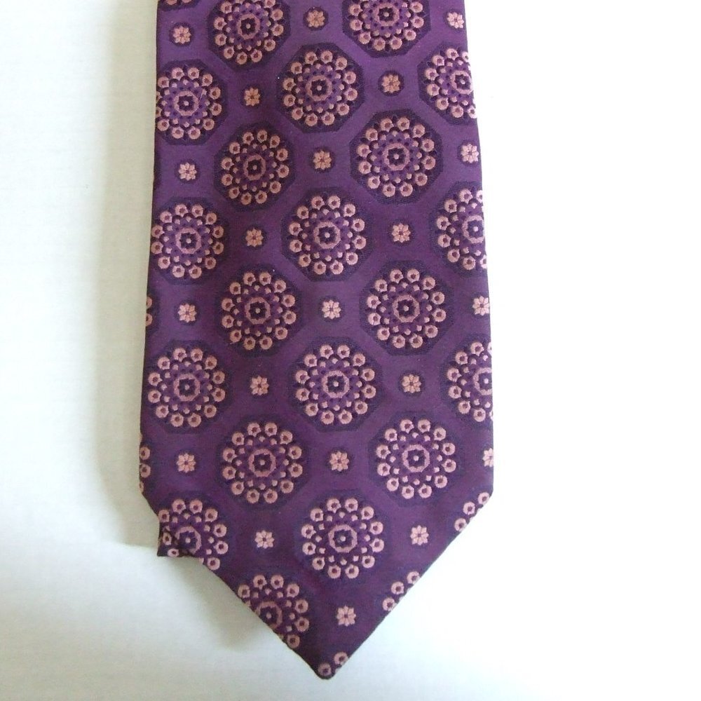 Playboy Neckwear tie vintage purple pink mandala floral pattern necktie  1960s